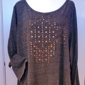 XL Long Top w/brass dots  3/4/sleeve great w/leggings